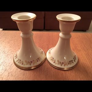 Lenox golden holly candle holders (pair)